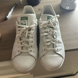 Stan Smiths